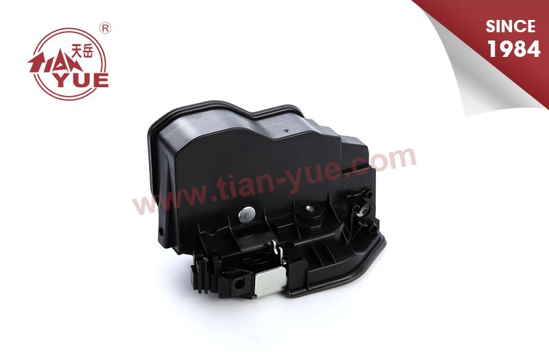 BMW ME-001 汽車門鎖