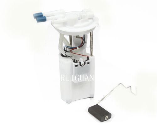 F3德?tīng)柛?油泵總成