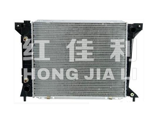 928.106.023.20 汽車散熱器  保時捷(進口)